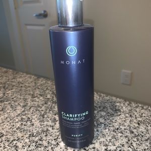 Monat clarifying shampoo